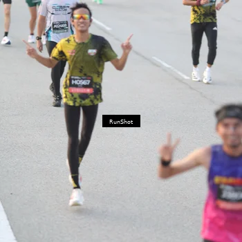 Runner Photo 6825010