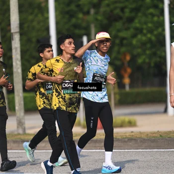 Runner Photo 6825016