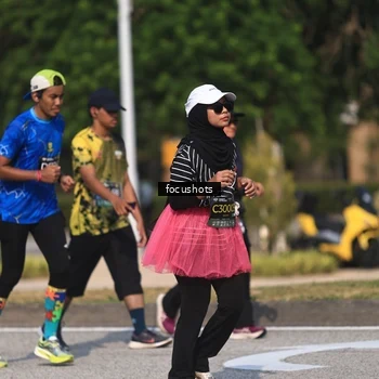 Runner Photo 6825029