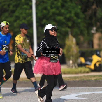 Runner Photo 6825049