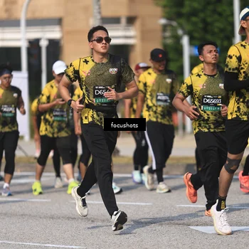 Runner Photo 6825064