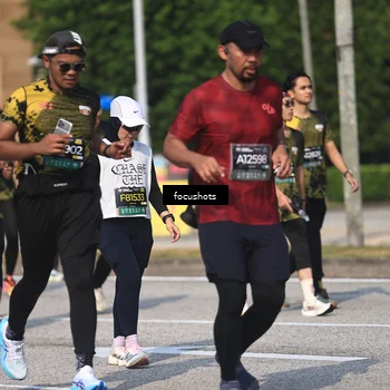 Runner Photo 6825089
