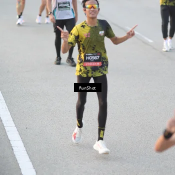 Runner Photo 6825091