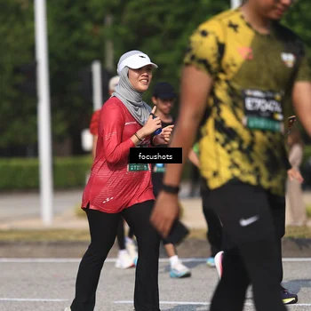 Runner Photo 6825103
