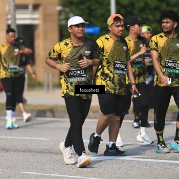 Runner Photo 6825134