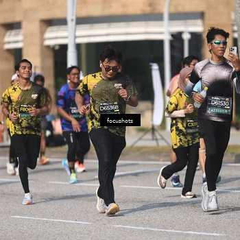 Runner Photo 6825177