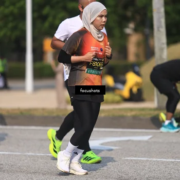 Runner Photo 6825192