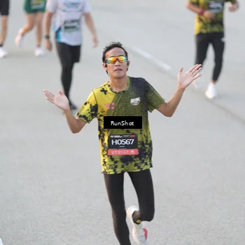 Runner Photo 6825202