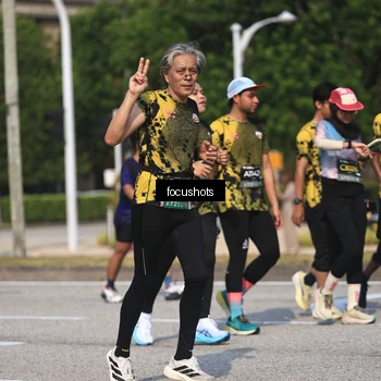 Runner Photo 6825221