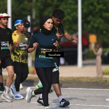 Runner Photo 6825244