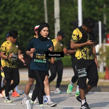Runner Photo 6825254