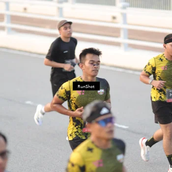 Runner Photo 6825278