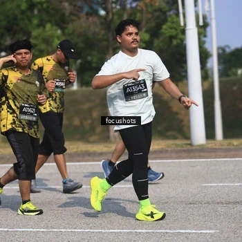 Runner Photo 6825325