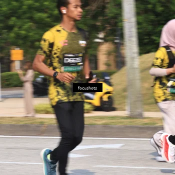 Runner Photo 6825342