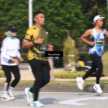 Runner Photo 6825344