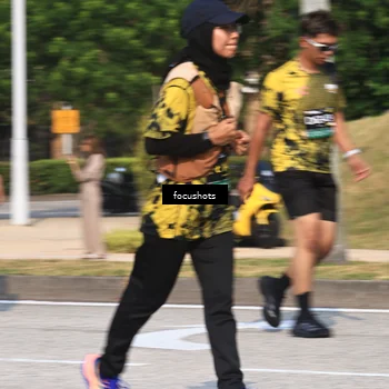 Runner Photo 6825350