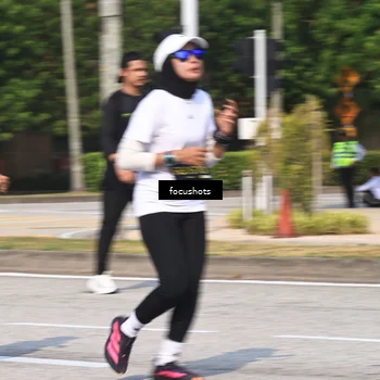 Runner Photo 6825354