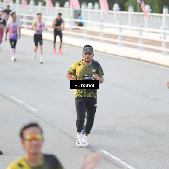 Runner Photo 6825357