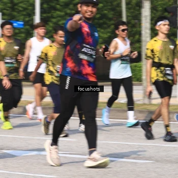 Runner Photo 6825363