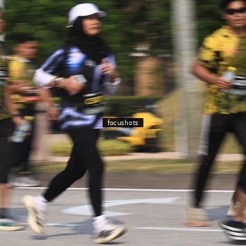 Runner Photo 6825378