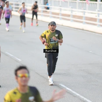 Runner Photo 6825380