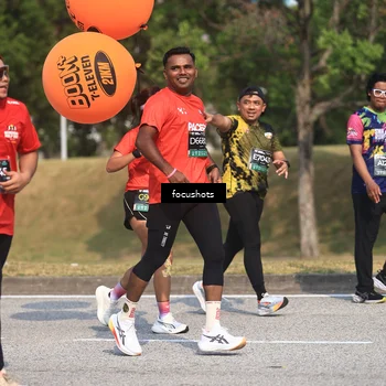 Runner Photo 6825398