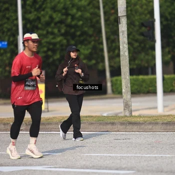Runner Photo 6825406