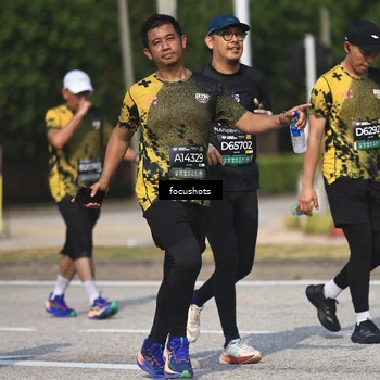 Runner Photo 6825430