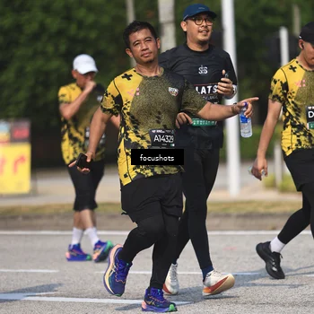 Runner Photo 6825432