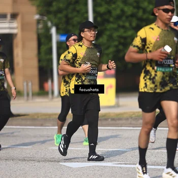 Runner Photo 6825450