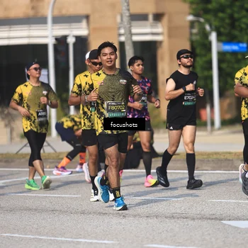Runner Photo 6825453