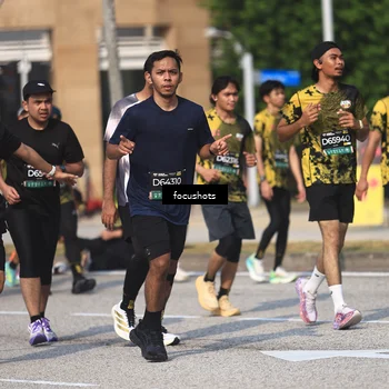 Runner Photo 6825467