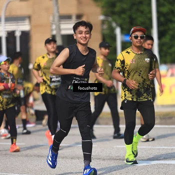 Runner Photo 6825491