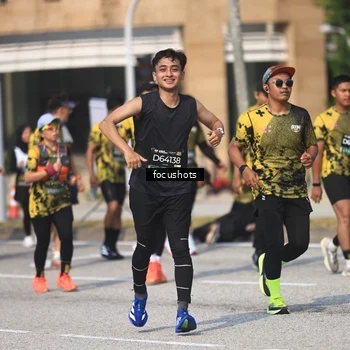 Runner Photo 6825499