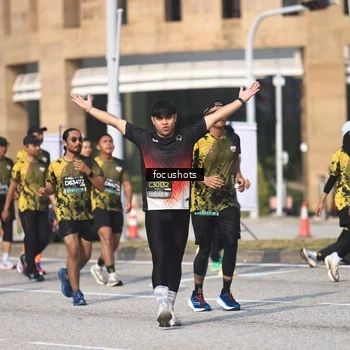 Runner Photo 6825504