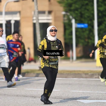 Runner Photo 6825512