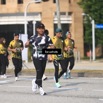 Runner Photo 6825522