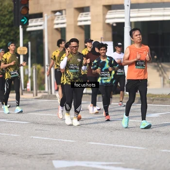 Runner Photo 6825531