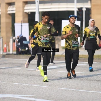 Runner Photo 6825532