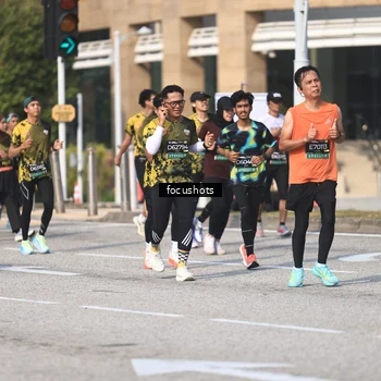 Runner Photo 6825533