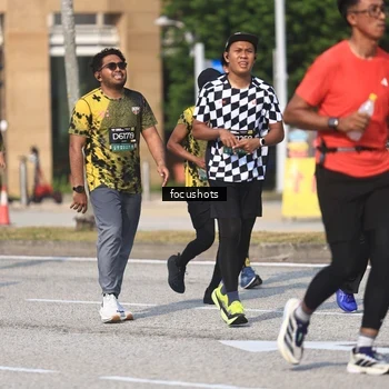Runner Photo 6825546