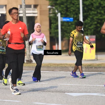 Runner Photo 6825554