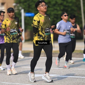 Runner Photo 6825573