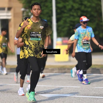 Runner Photo 6825584