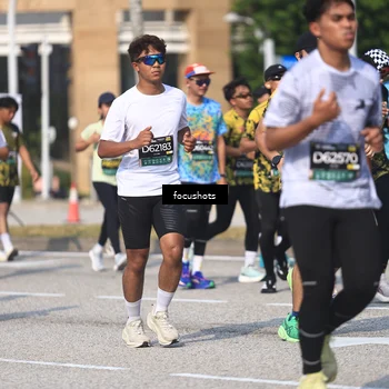 Runner Photo 6825588
