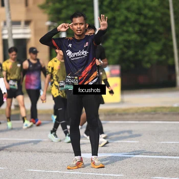Runner Photo 6825619