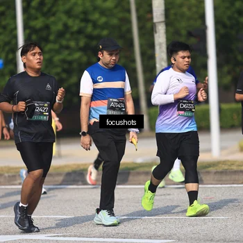 Runner Photo 6825640