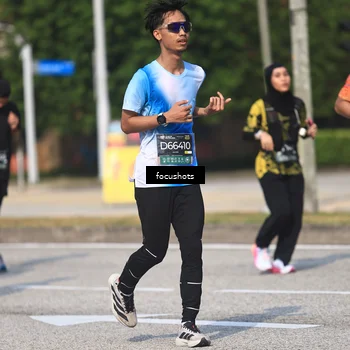 Runner Photo 6825655