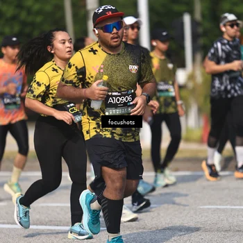 Runner Photo 6825657