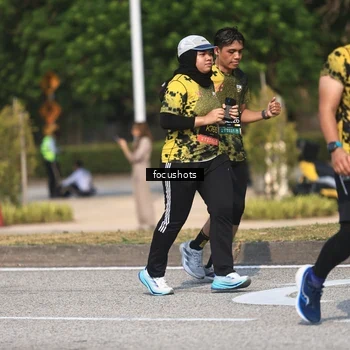 Runner Photo 6825671